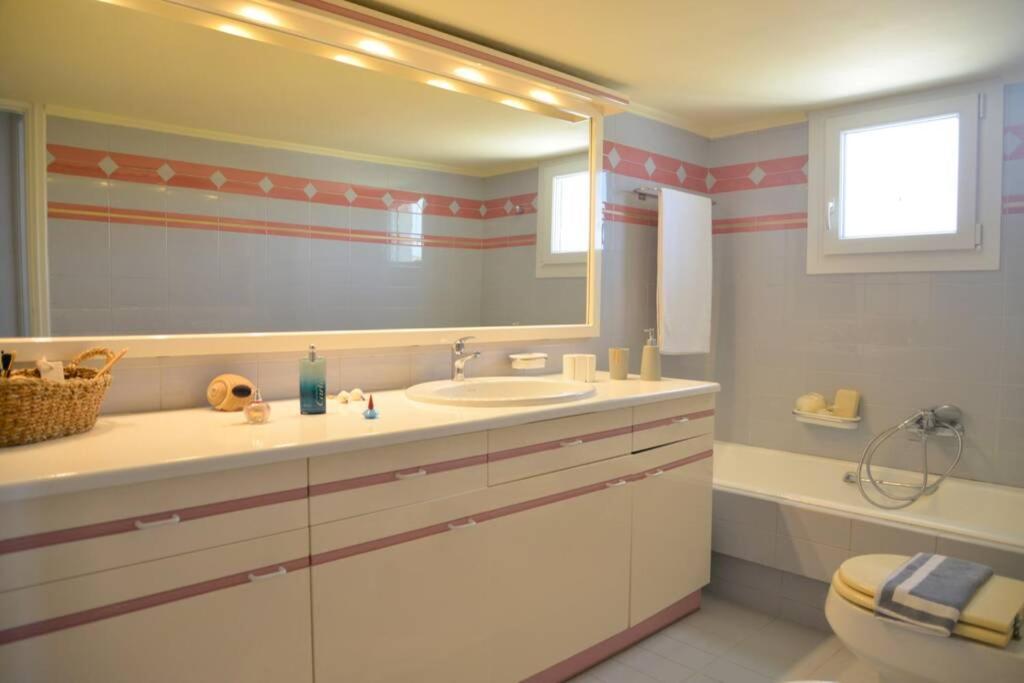 Esperos Seaside Suite In Adamas, Milos Ngoại thất bức ảnh